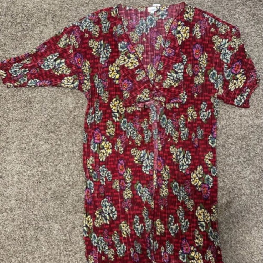 ***LuLaRoe*** "Sarah" Cardigan